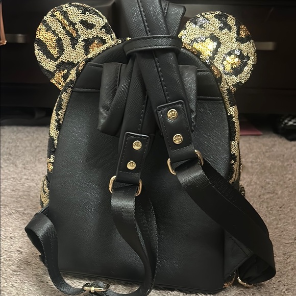 Loungefly Leopard Sequin Backpack - Picture 3 of 3